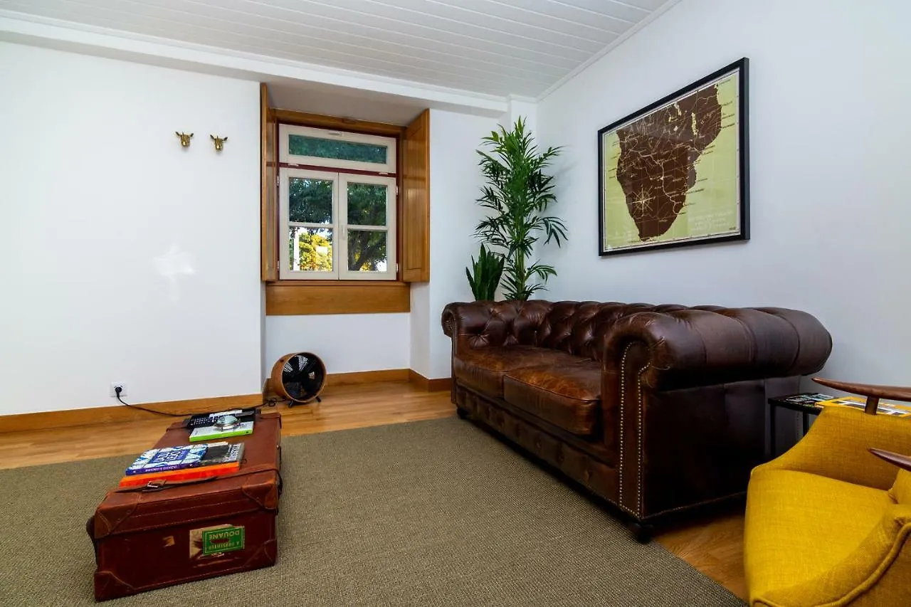 The Explorers Home - Sunny Stylish Family-Friendly Apartment Lisbon