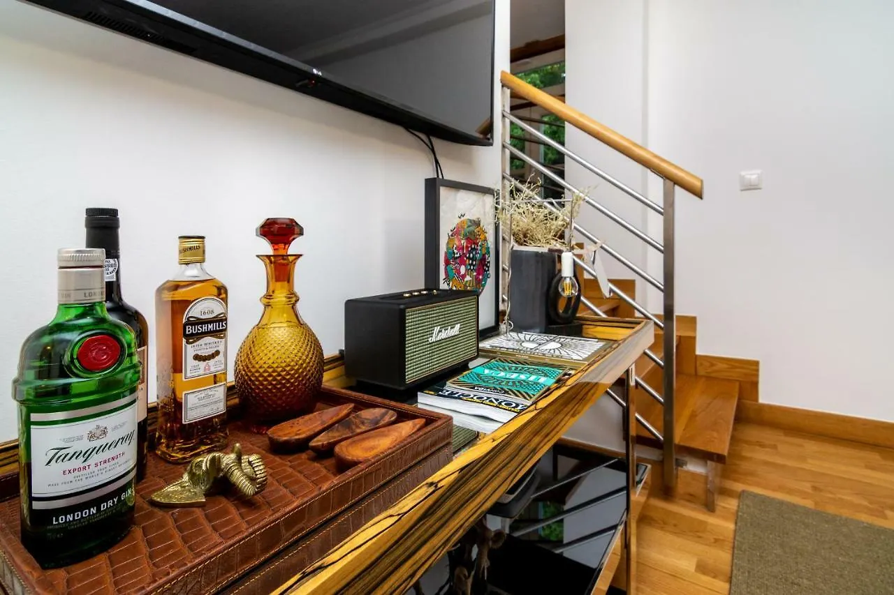 The Explorers Home - Sunny Stylish Family-Friendly Apartment Lisbon Portugal