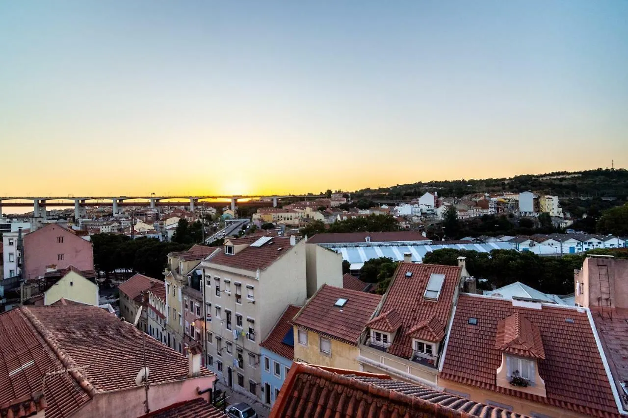 The Explorers Home - Sunny Stylish Family-Friendly Apartment Lisbon 0*,  Portugal