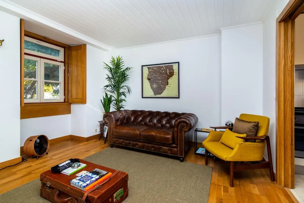 The Explorers Home - Sunny Stylish Family-Friendly Apartment Lisbon Portugal