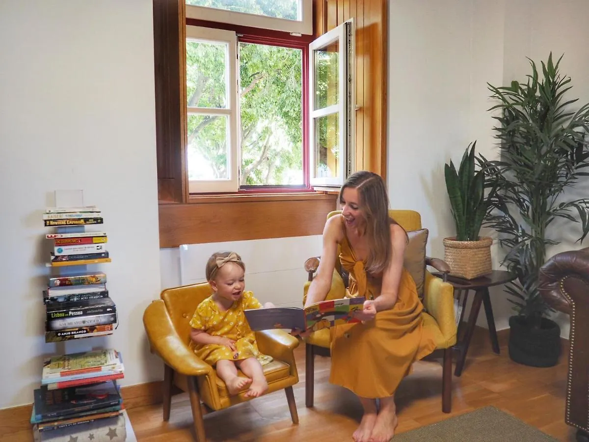 The Explorers Home - Sunny Stylish Family-Friendly Apartment Lisbon